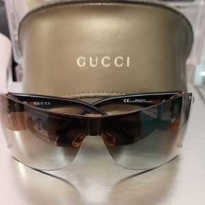 Gucci Brown and Black Sunglasses with Gradient Lenses